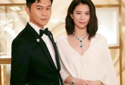 娱乐圈资深吃瓜人,揭秘幕后真相，带你领略明星圈层风云