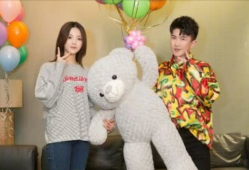 娱乐圈吃瓜彩虹,揭秘明星们的多彩生活